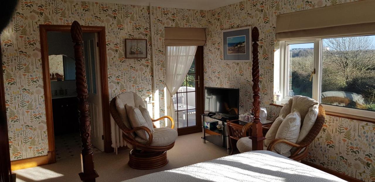 Wychwood House Bed & Breakfast Penally ภายนอก รูปภาพ