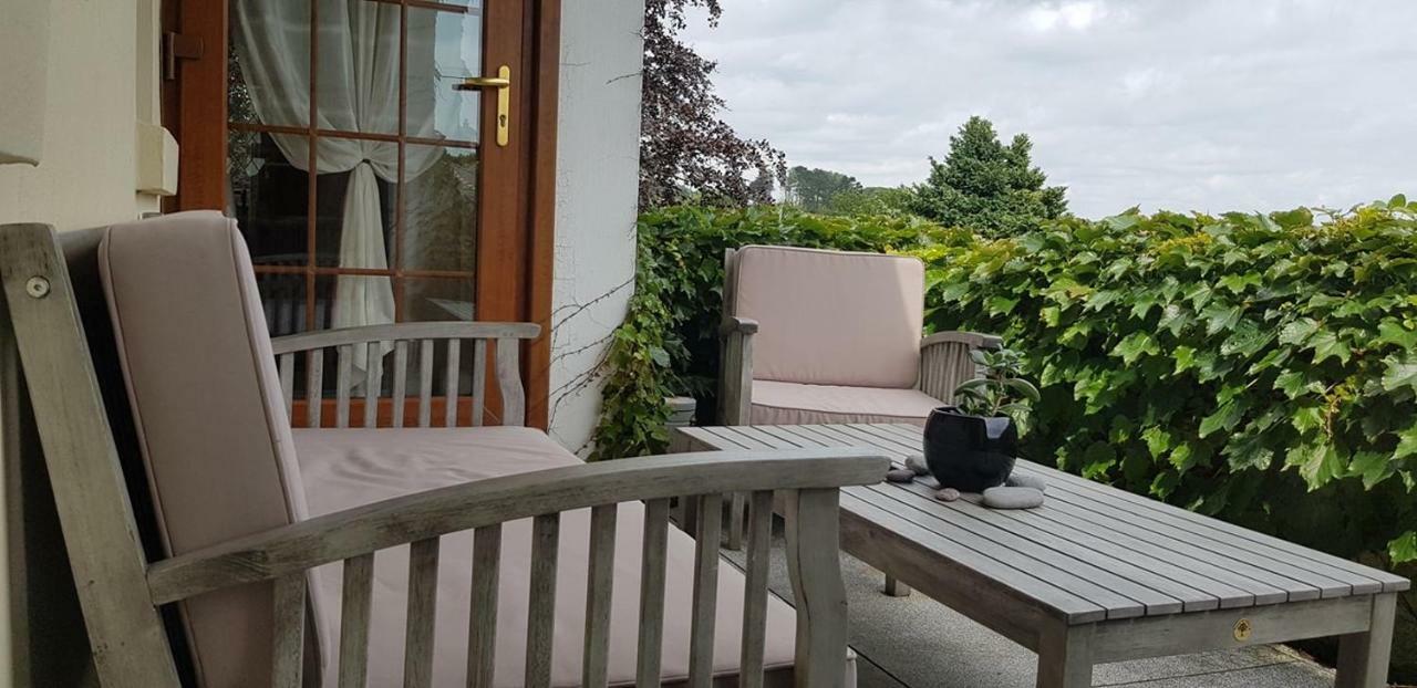 Wychwood House Bed & Breakfast Penally ภายนอก รูปภาพ
